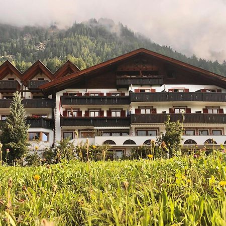 Hotel Alpenland Moso in Passiria Exterior foto