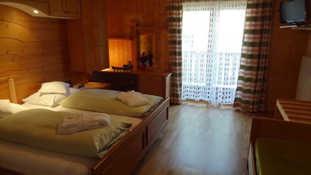 Hotel Alpenland Moso in Passiria Exterior foto