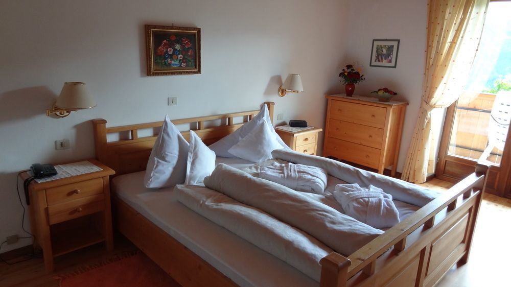 Hotel Alpenland Moso in Passiria Exterior foto